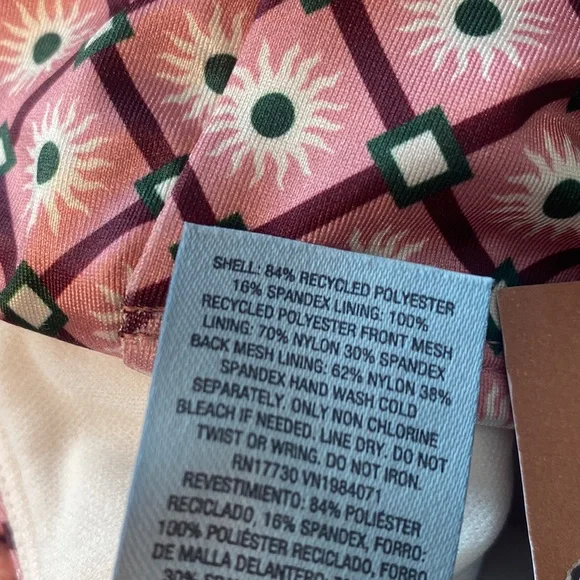 NWT SHADE & SHORE Swimsuit s 4-6 - Picture 7 of 8